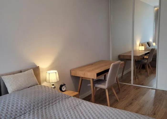 Wilda Corner Street View Apartamento *