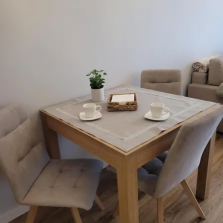 Wilda Corner Street View Апартаменты Познань