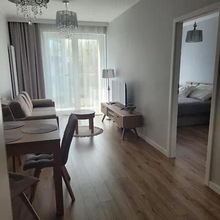 Апартаменты Wilda Corner Street View *